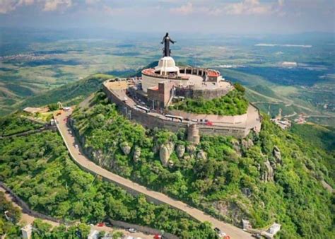 Cerro del Cubilete cúspide de la fe de Guanajuato México Travel Channel