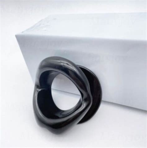 Black Silicone Lips For Toothless Oral Sex SexBlogging