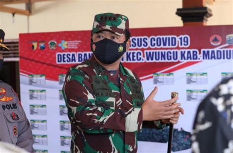 Cek Posko Ppkm Mikro Di Madiun Panglima Tegakkan Prokes Okezone News