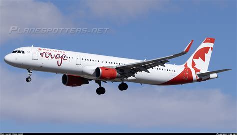 C GJTH Air Canada Rouge Airbus A321 211 WL Photo By Demo Borstell ID