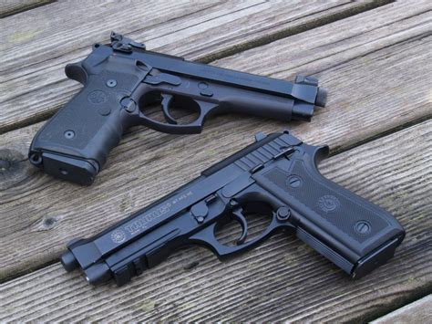 Sig Sauer P226 vs Glock 17 Handgun ReviewEduMuch