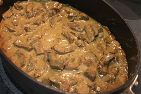 traditional beef stroganoff history