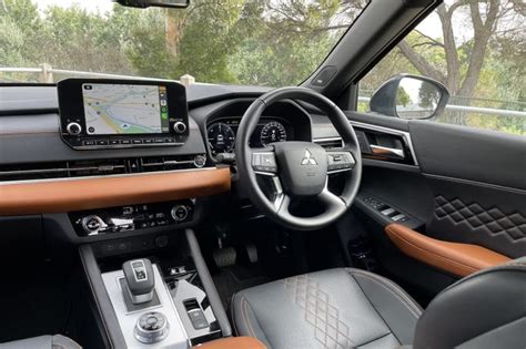 Mitsubishi Outlander Hybrid 2023 Review Plug In Hybrid EV Exceed