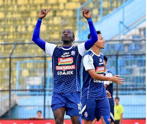 Alasan Makan Konate Betah Bela Arema FC Okezone Bola