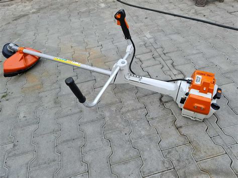 Kosa Spalinowa Podkaszarka Stihl Fs Fs Cz Stochowa R Dmie Cie