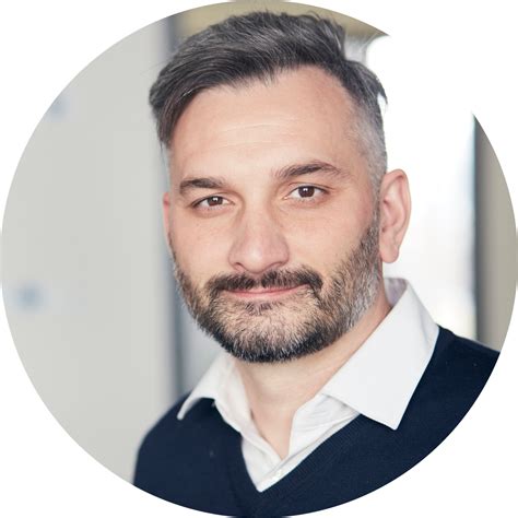 Porträt von Marco Di Filippo - Tagesspiegel Background