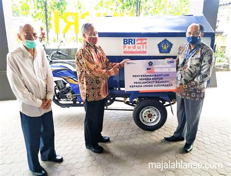 Unisri Terima Bantuan Sepeda Motor Pengangkut Sampah Dari Bank BRI