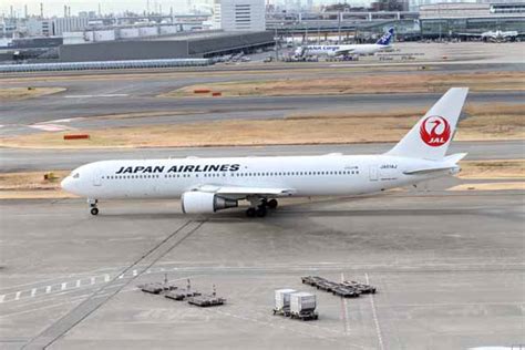 日本航空 三代目鶴丸塗装 B767 346er Ja614j 羽田空港 2020年1月16日