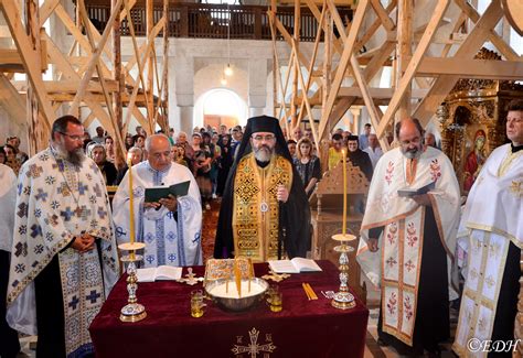 Taina Sfântului Maslu în parohia Baru Mare Episcopia Devei și Hunedoarei