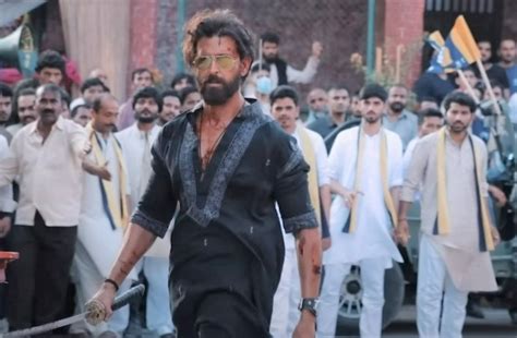 Vikram Vedha: Hrithik Roshan Shares A BTS Clip Which Gives A Sneak Peak ...