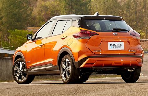 Nuevo Nissan Kicks Atras Mega Autos