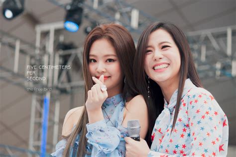 Jisoo And Jennie Blackpink Wallpapers Wallpaper Cave