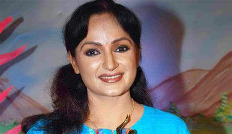 Upasana Singh Hot Bikini Images Gallery Photos Pics Stills Cinemagigs
