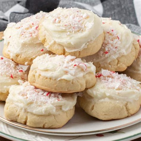 Frosted Peppermint Sugar Cookies ⋆ Real Housemoms