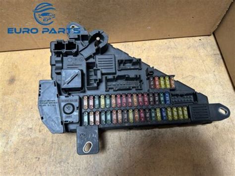 04 10 BMW E60 530i 525i 545i 535i M5 528i Power Fuse Box Rear Fusebox