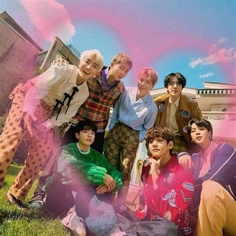 Heart Icons Aesthetic Wallpapers Bangtan Bts Movies Movie Posters