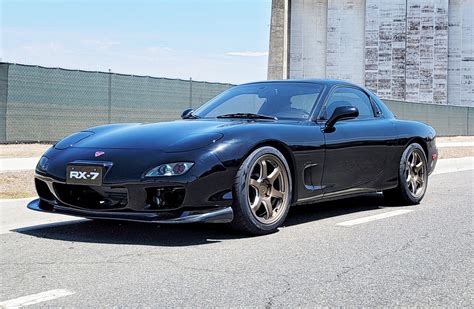 Project Fd Rx7 Restomod Part 2 Titan 7 Td 6 Wheels And Continental Force Tire Motoiq