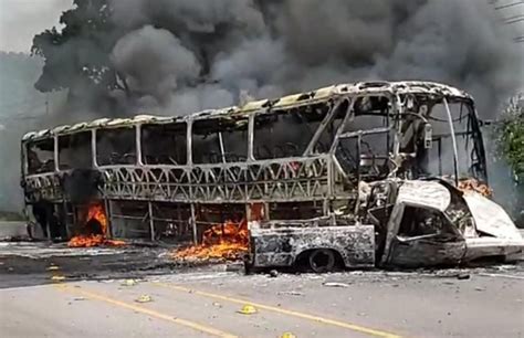 Un Muerto Deja Choque De Bus Con Pick Up En Taulabé Comayagua