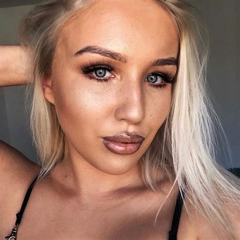 Saturday Night Glam With A Sprinkle Of Faux Freckles Chloe Cassells