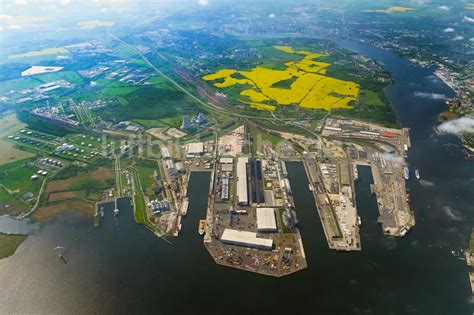 Luftbild Rostock Hafenanlagen Des Seehafen In Rostock Im Bundesland