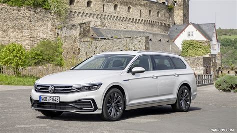 2020 Volkswagen Passat Gte Variant Plug In Hybrid Eu Spec Front Three Quarter