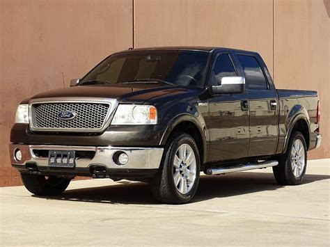 Extra Clean Ford F Lariat Crew Cab For Sale