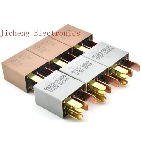 10PCS-95220-2S000-95225-2D000-Imported-relay-DC12V-4-pins-35A-5-20A-12V.jpg