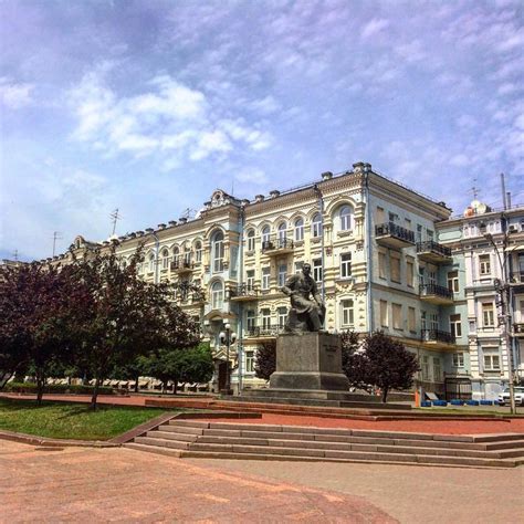 ул. Владимирская, 48, Шевченковский район, г. Киев. 4-этажный ...