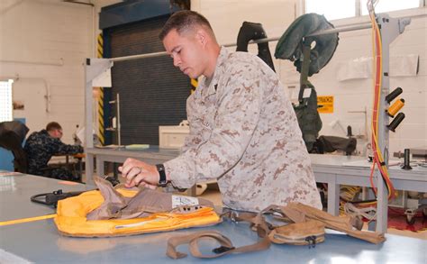 Dvids Images Marine Aviation Logistics Squadron 24 Aids Combat Assault Company With Equipment