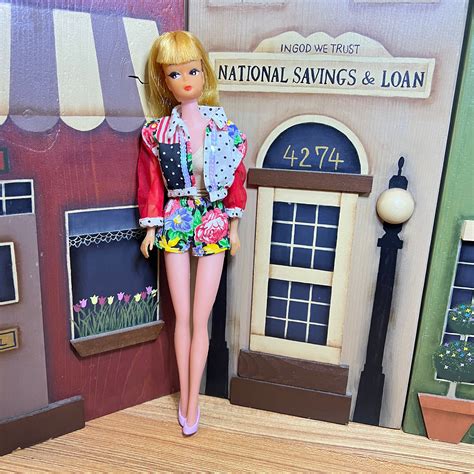 Vintage 1960 S Barbie Hongkong Clone Doll 11 5 Inches Blonde Hair 2 Sets Outfits Shoes Boots Bag