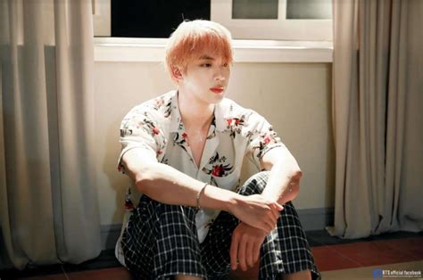 Bts News 방탄소년단 진 日 매체에 집중조명 “세계적 비주얼 킹 진 콜드플레이까지 매료시킨 미성” 황선용 기자