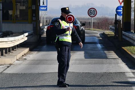 Član Domovinskog pokreta prevozio migrante sve je priznao Oglasili se