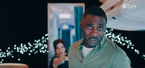 Idris Elba Fights Back in Intense Airplane Thriller 'Hijack' Series ...