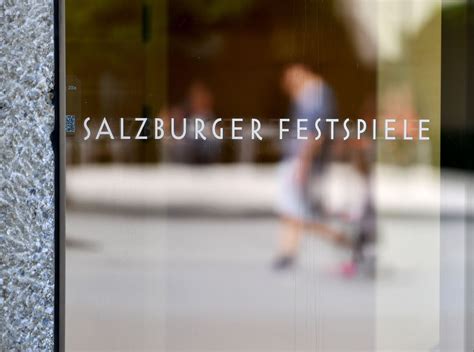 Westliche Literatur Und Revolte Salzburger Festspiele