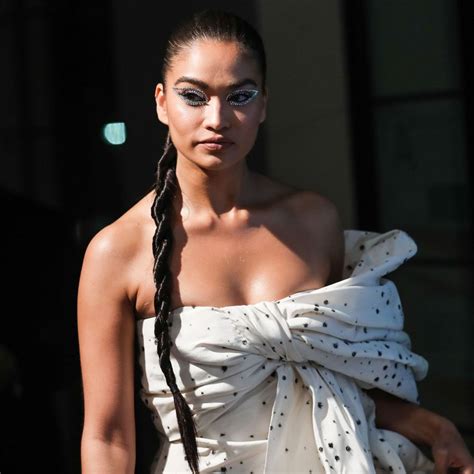 Shanina Shaik Cleavage Porn Pictures Xxx Photos Sex Images 3649998 Pictoa