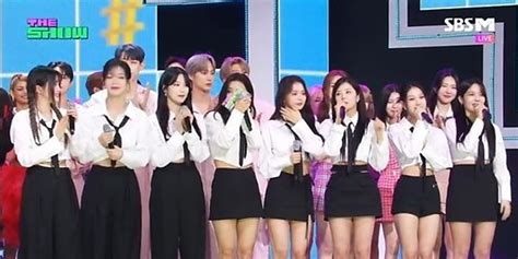 Fromis 9、カムバックと同時に「the Show」で1位を獲得！“今が開花期これからもっと頑張る” Kstyle