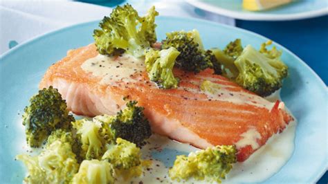 Lachs Mit Brokkoli Rahm Rezept Essen Und Trinken