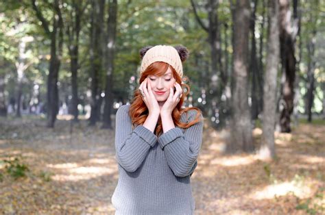 Women Redhead Alina Kovalenko Woolly Hat Women Outdoors Closed Eyes