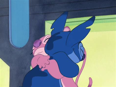 Angel hug Stitch ♥️ | Stitch and angel, Lilo and stitch, Stitch cartoon