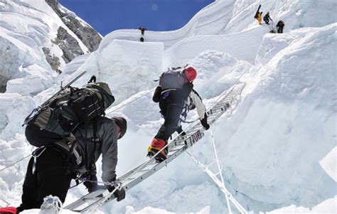 Mount Everest Expedition | cost expedition mountain Asian