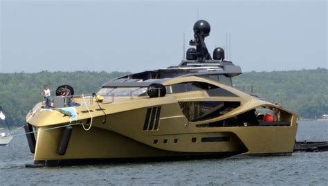 Palmer Johnson Launches Two New Yachts This Summer Skibe Bad Luksus