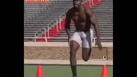 Neg O Correndo De Pau Duro Xvideos