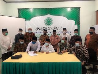 Fatwa Mui Pusat Dan Tausiyah Mui Jateng Tentang Sholat Idul Fitri Tak