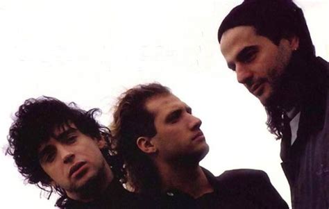 Pin De Lara En Gus Soda Pecas Hermosas Soda Stereo Gustavo Cerati