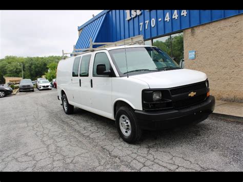 Chevrolet Express Cargo Van Rwd