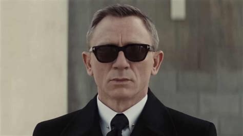 Movie Review: Spectre - TVovermind