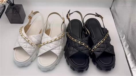 Wholesale Summer Sex Ladies Flat Sandals Shoes For Women Platform Sandalia Cross Strap Chain