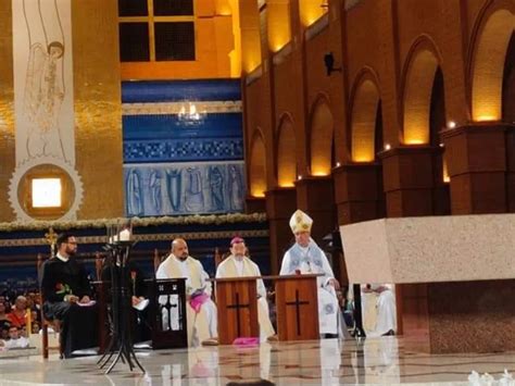 Dom Carlos celebrou o 7º dia da Novena de N Srª Aparecida no