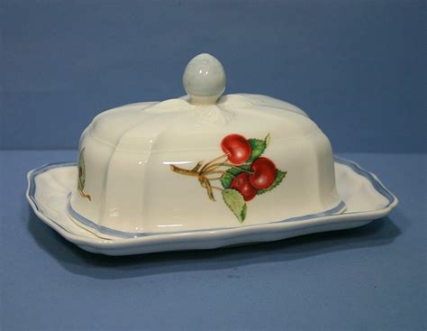 Villeroy And Boch Cottage Round Shape Rectangular Covered Butter Dish