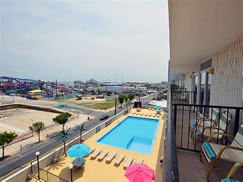 Wildwood Photo Gallery - The Beach Terrace Motor Inn, Wildwood NJ